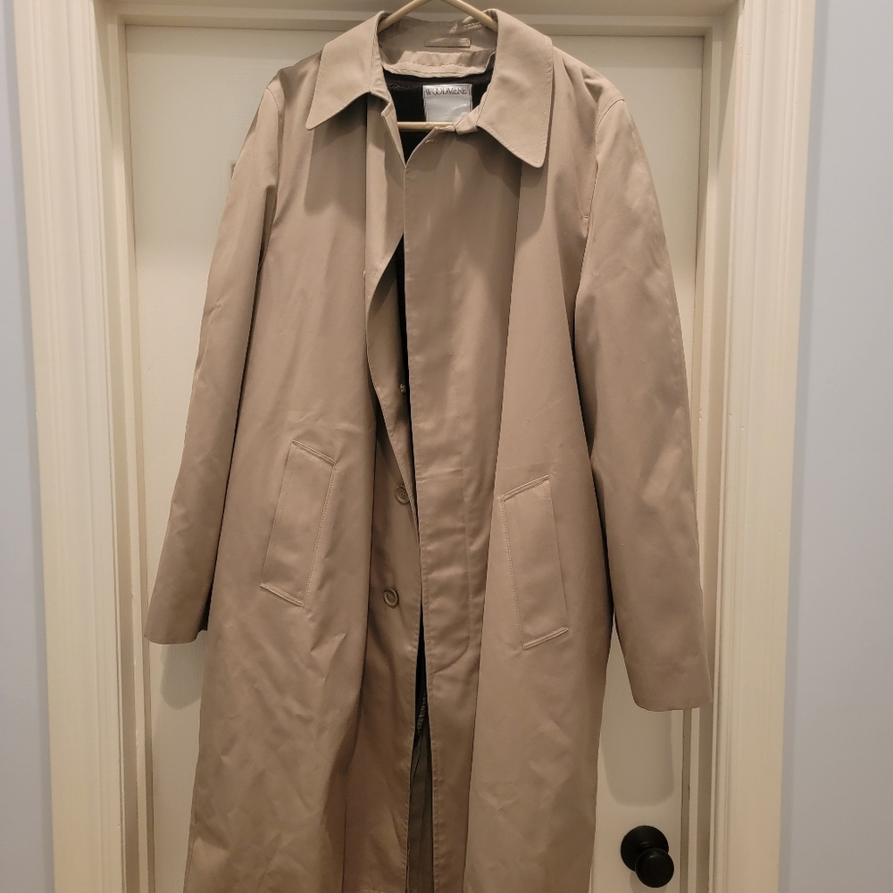 Woodmere men's vintage trenchcoat/overcoat
